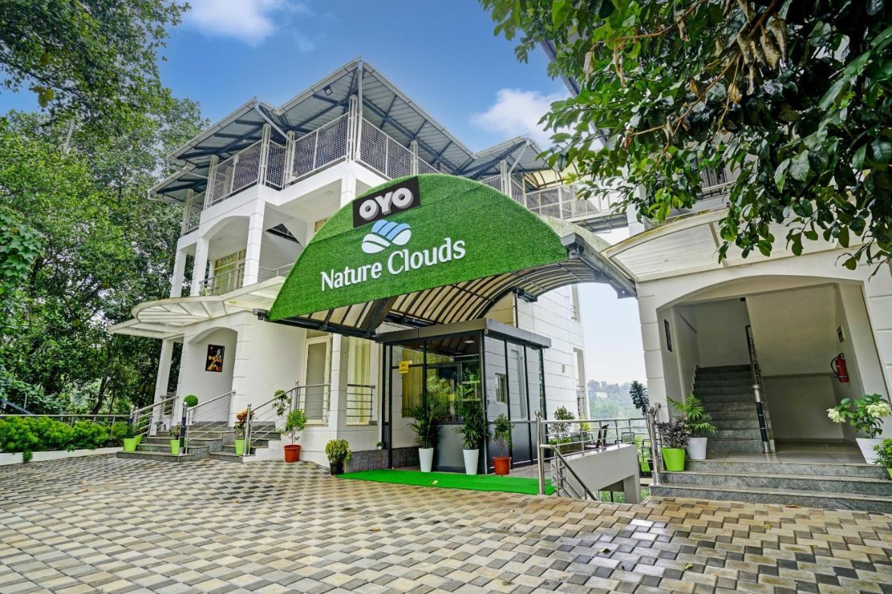 Oyo Flagship 81260 Star Lights Hotel Munnar Luaran gambar