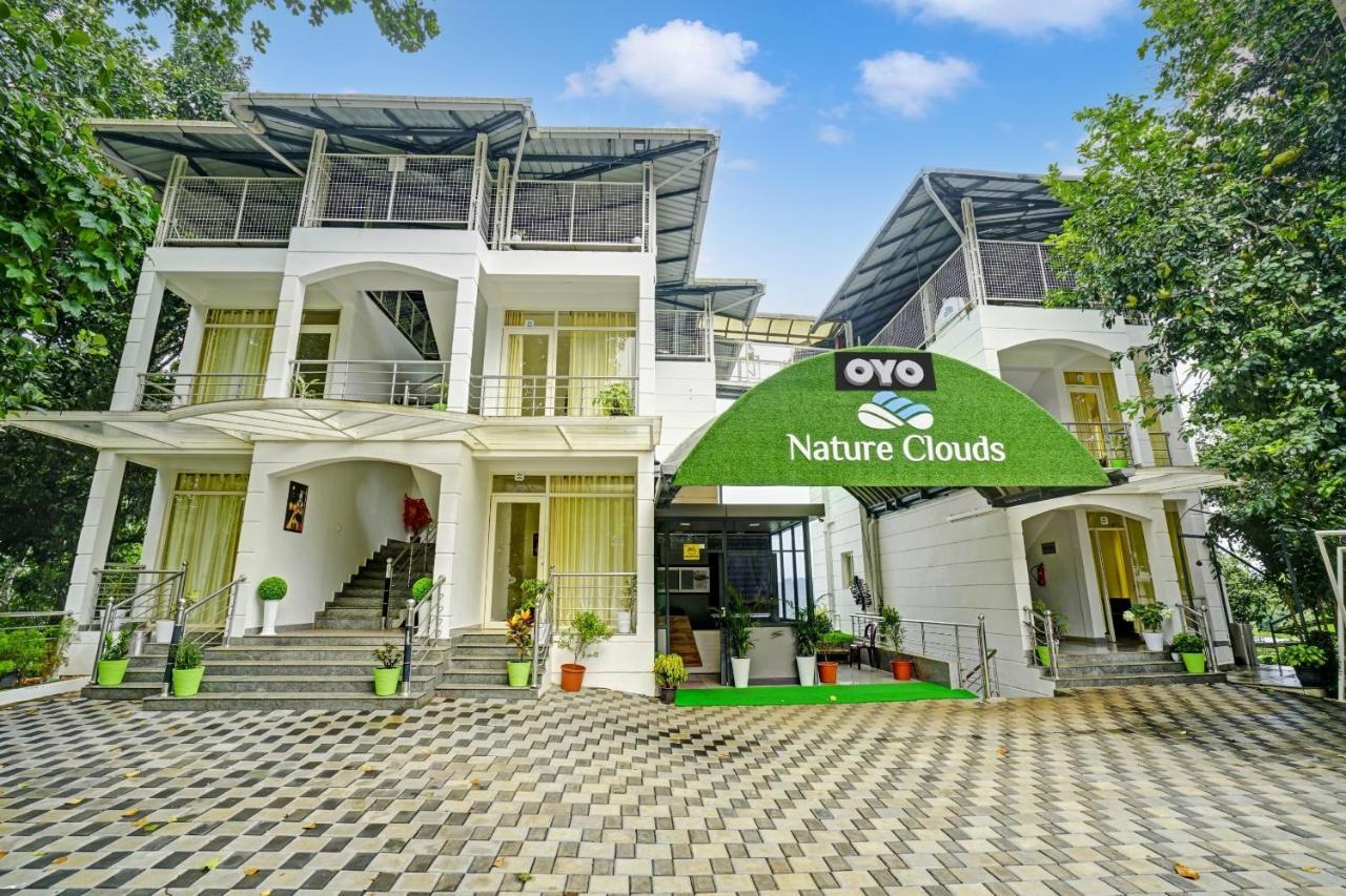 Oyo Flagship 81260 Star Lights Hotel Munnar Luaran gambar