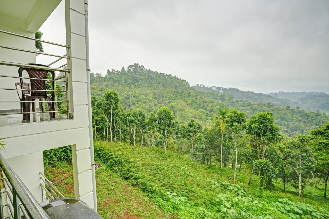 Oyo Flagship 81260 Star Lights Hotel Munnar Luaran gambar