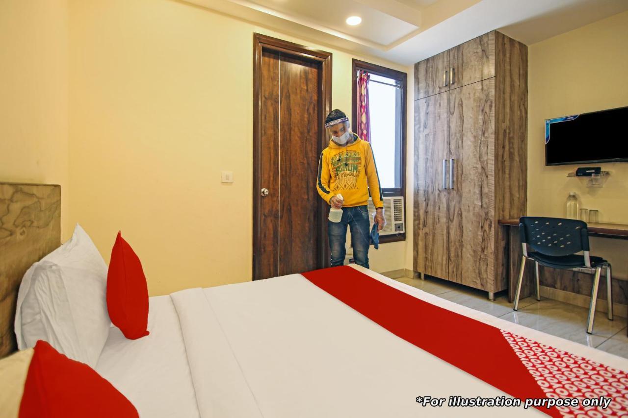 Oyo Flagship 81260 Star Lights Hotel Munnar Luaran gambar
